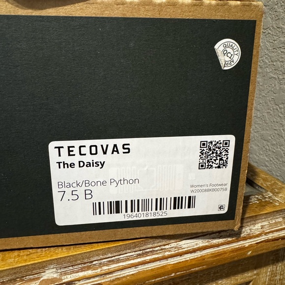 Tecovas Daisy Python - Picture 8 of 9